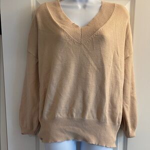 Philosophy Women's V-Neck Tan Sweater